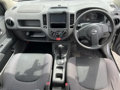 Nissan AD