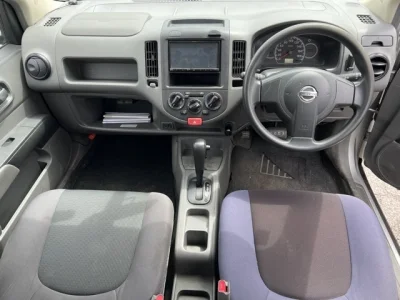 Nissan AD