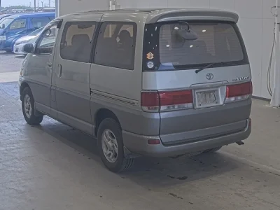 Toyota HIACE REGIUS