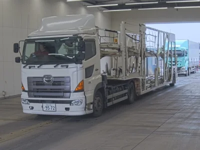 Hino Profia