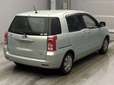 Toyota Raum