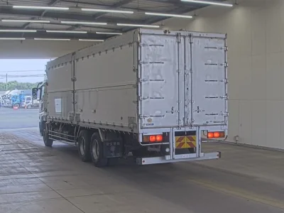 Mitsubishi Fuso Super Great