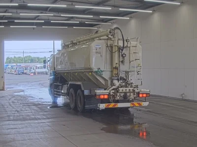 Hino Profia