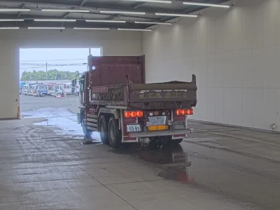 Hino Profia