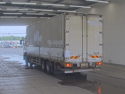Mitsubishi Fuso Super Great