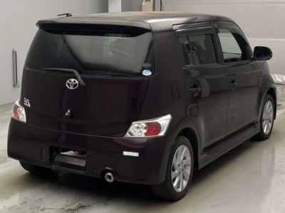 Toyota bB