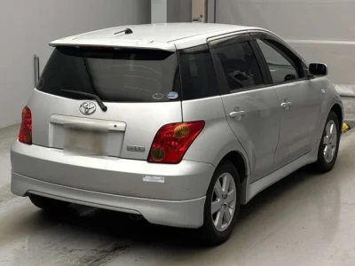 Toyota Ist