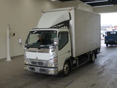 Mitsubishi Fuso Canter