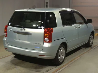 Toyota Raum
