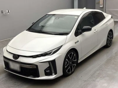 Toyota Prius PHV