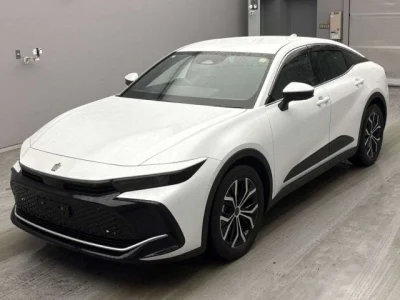 Toyota Crown Crossover