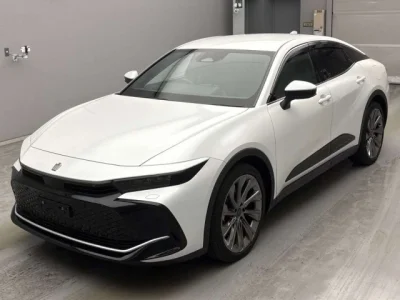 Toyota Crown Crossover