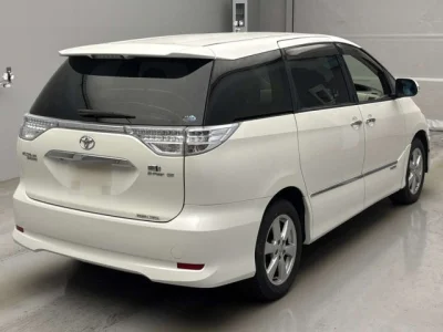 Toyota Estima Hybrid