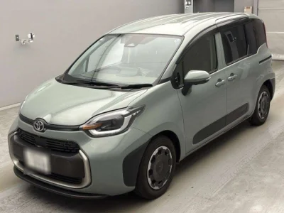 Toyota Sienta