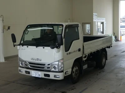 Isuzu Elf
