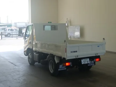 Hino Dutro