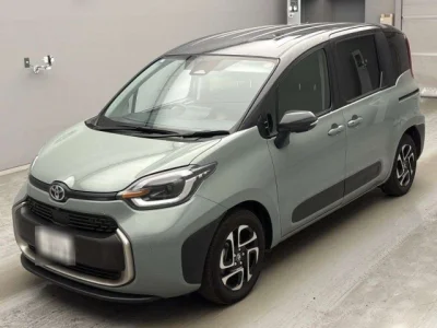 Toyota Sienta