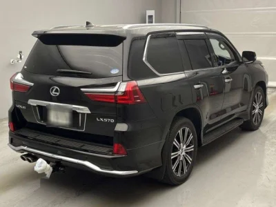 Lexus LX570