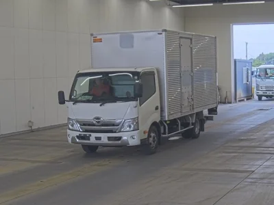 Hino Dutro