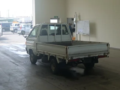 Toyota Lite Ace Truck
