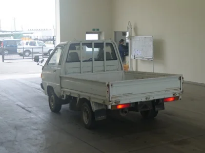 Toyota Lite Ace Truck