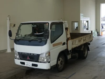 Mitsubishi Fuso Canter