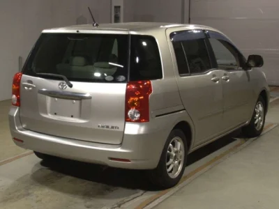 Toyota Raum