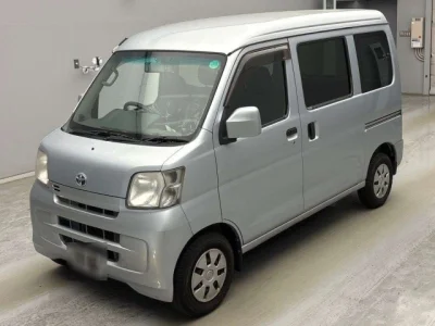 Toyota Pixis Van