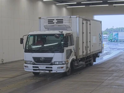 Nissan Condor