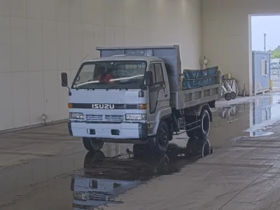 Isuzu Juston