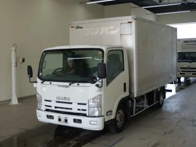 Isuzu ELF