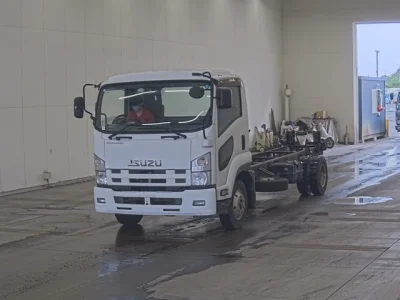 Isuzu FORWARD
