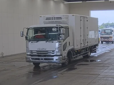 Isuzu FORWARD