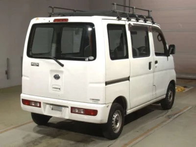 Toyota Pixis Van
