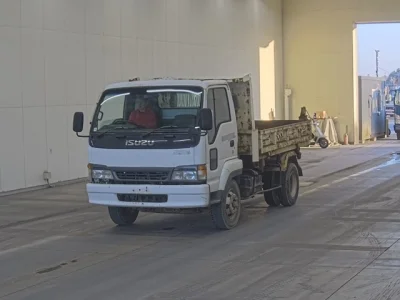 Isuzu Forward
