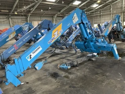 TADANO CRANE
