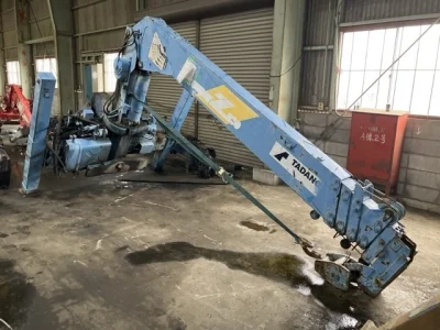 TADANO CRANE
