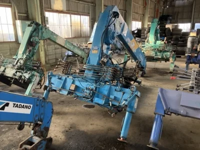 TADANO CRANE