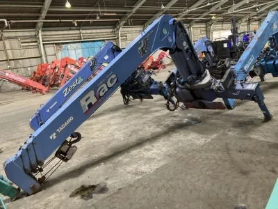 TADANO CRANE