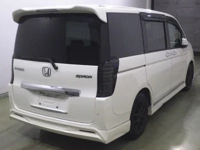 Honda STEP WAGON
