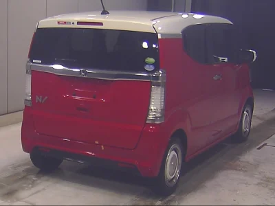 Honda N-Box Slash
