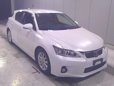 Lexus CT200h
