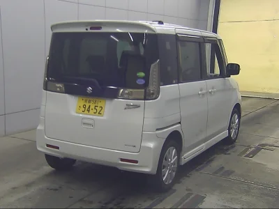 Suzuki Spacia