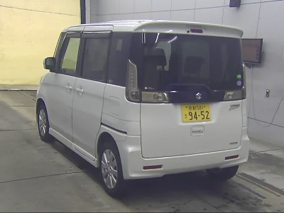 Suzuki Spacia