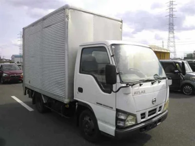 Nissan Atlas