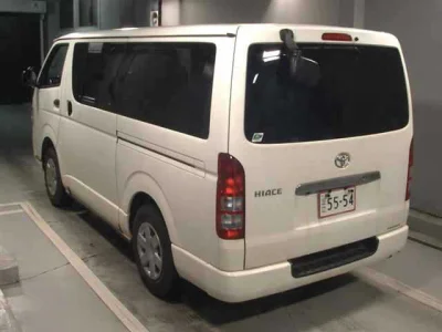 Toyota HiAce Van