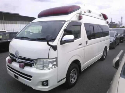 Toyota HiAce Van