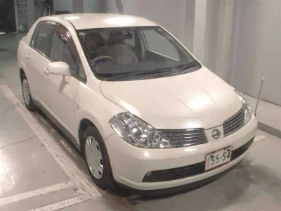 Nissan TIIDA LATIO