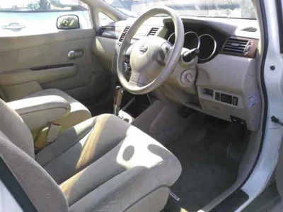 Nissan Tiida Latio