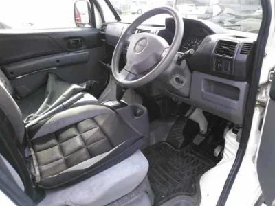 Nissan NV100 CLIPPER